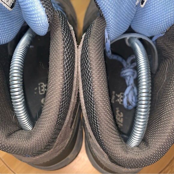 Hi-Tec Hiking Boots Women’s Size 9 Grey Blue Ankle Lace Up Waterproof - Picture 3 of 8